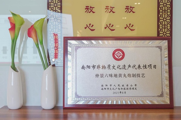 1644397886693354.jpg 444.jpg